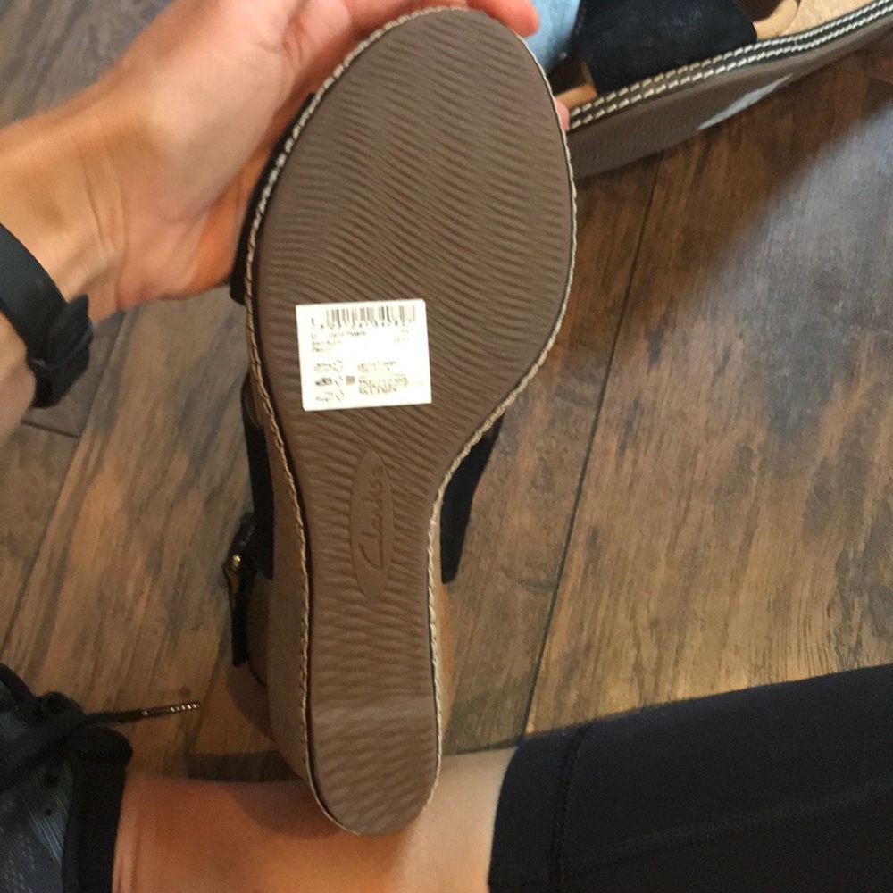 Clark’s Collection Black Suede Wedged Sandals - Picture 3 of 7